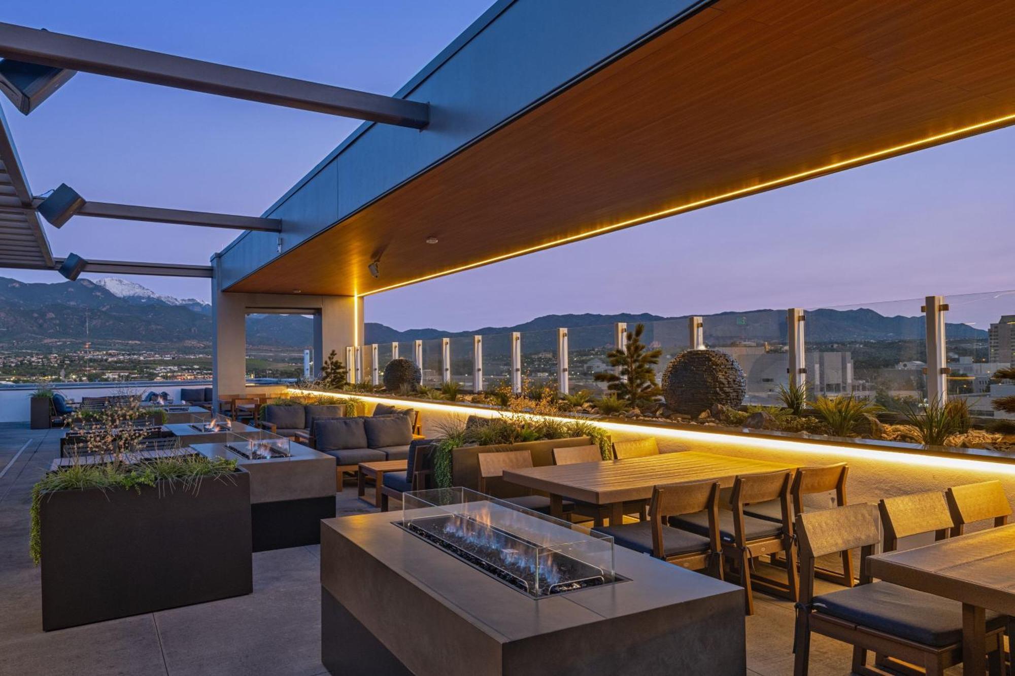 Element Colorado Springs Downtown Hotel Exterior photo
