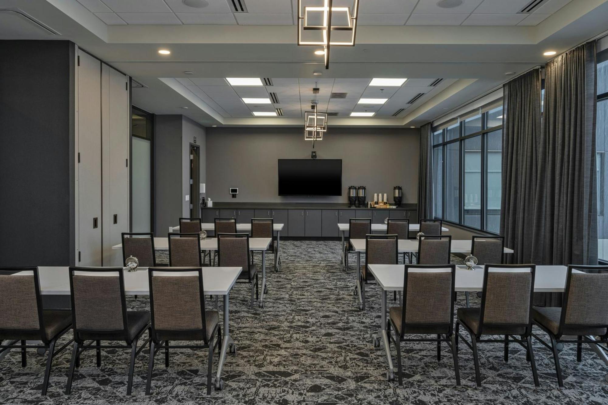 Element Colorado Springs Downtown Hotel Exterior photo